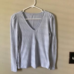Blue puff shoulder top